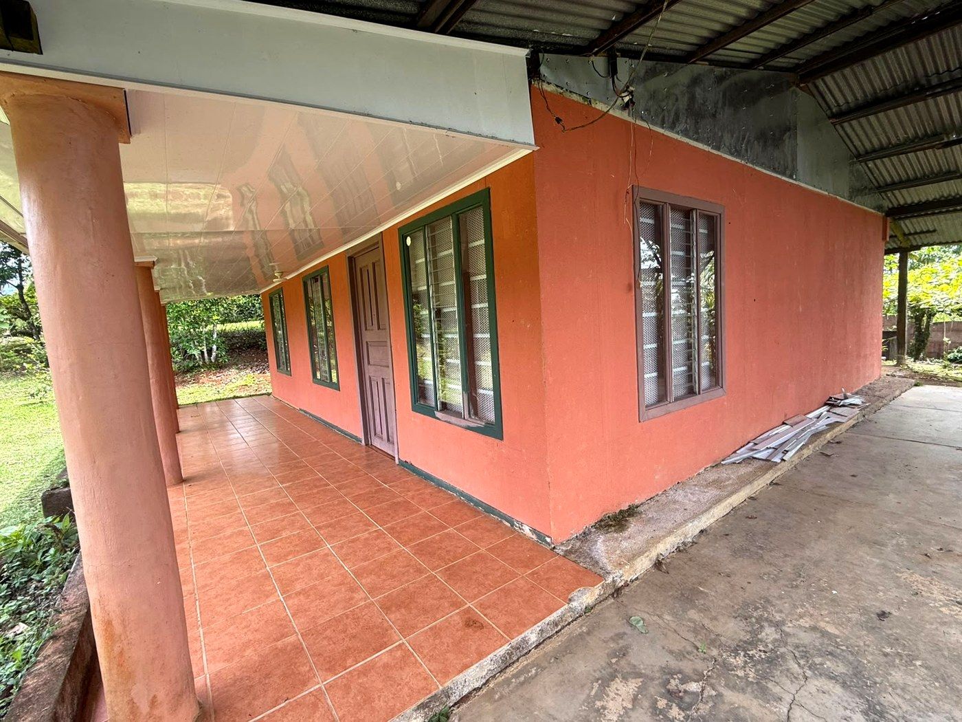 Casa con 1.000 m² de terreno · San Carlos